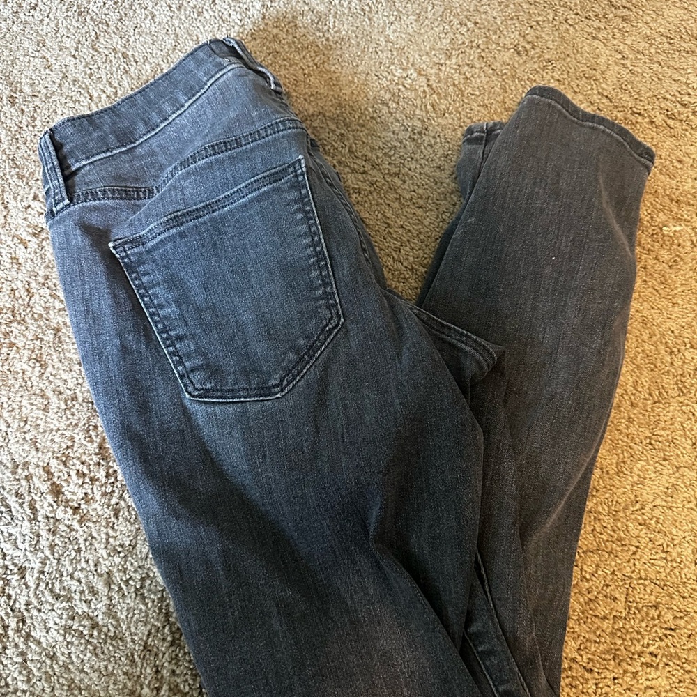 Universal Thread Blue Straight Leg Jeans